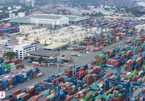 Việt Nam lập kỷ lục xuất nhập khẩu